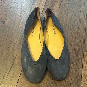 NEW Lucky Brand blue leather flats size 8.5